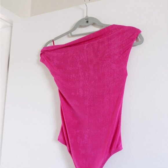 HEARTLOOM Morisette Bodysuit - Picture 5 of 8